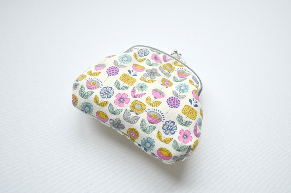 Small Clasp Pouch - Retro Flowers in Hot Pink, Yellow and Blue on Cream