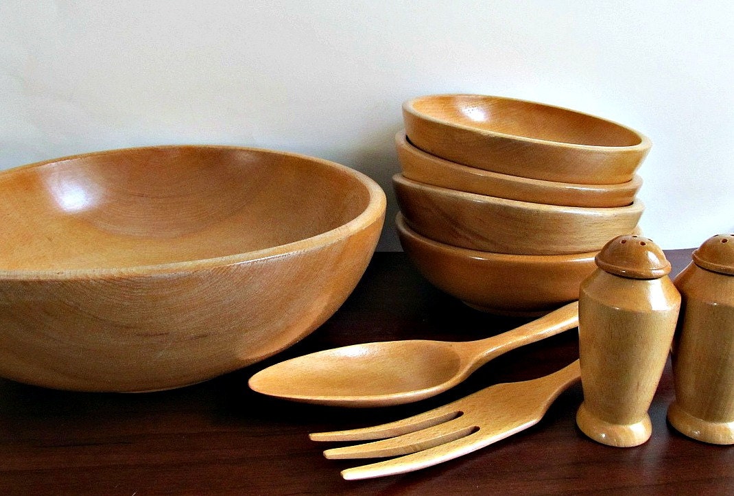 Mid Century Modern Blonde Wood Salad Set