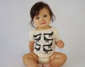Grackle Pattern Organic Infant Bodysuit in Natural 3-6m, 6-12m, 12-18m