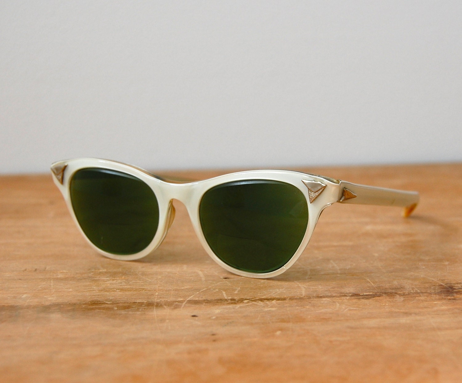 Vintage 1950s Sunglasses - 50s Cat Eye Glasses - The Natalia