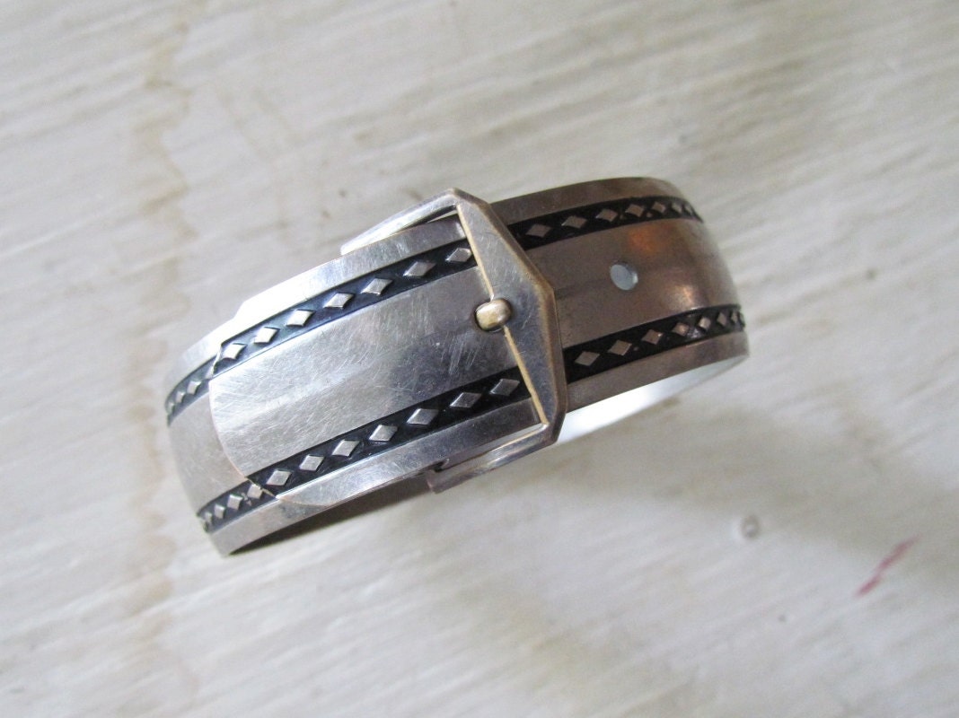 Antique Victorian Buckle Bracelet c.1880s