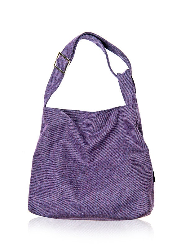 Vegan messenger bag, Amethyst Purple bag, Large urban Xbody bag with adjustable strap and a removable zippered case - Loop