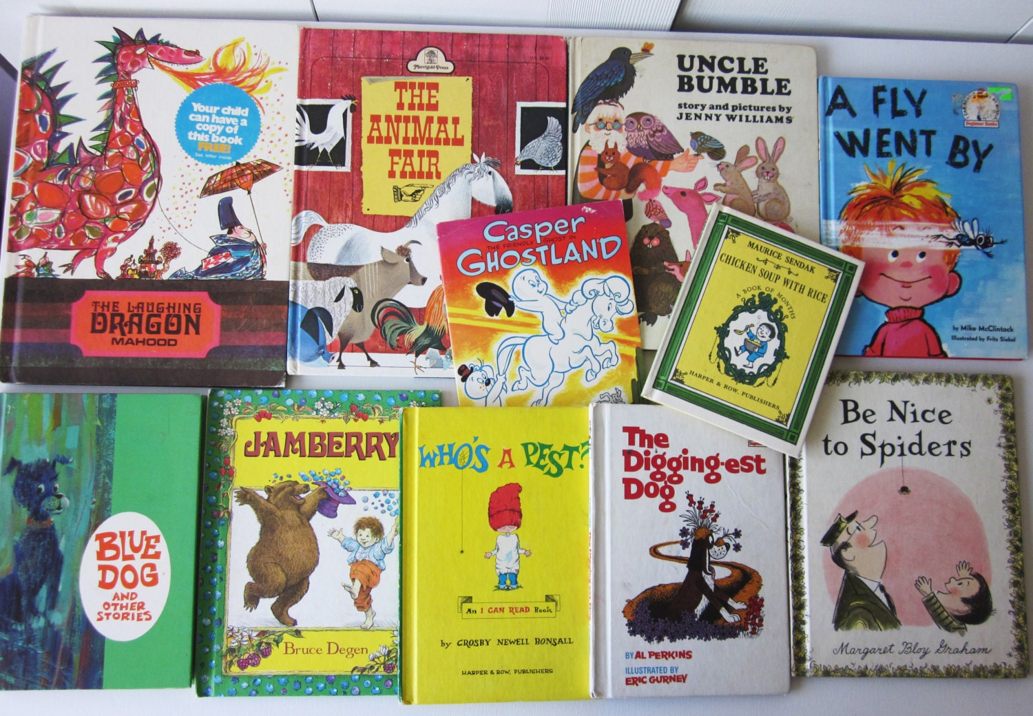 Children's Book Lot - Weekly Readers - Casper, Jamberry, Laughing Dragon