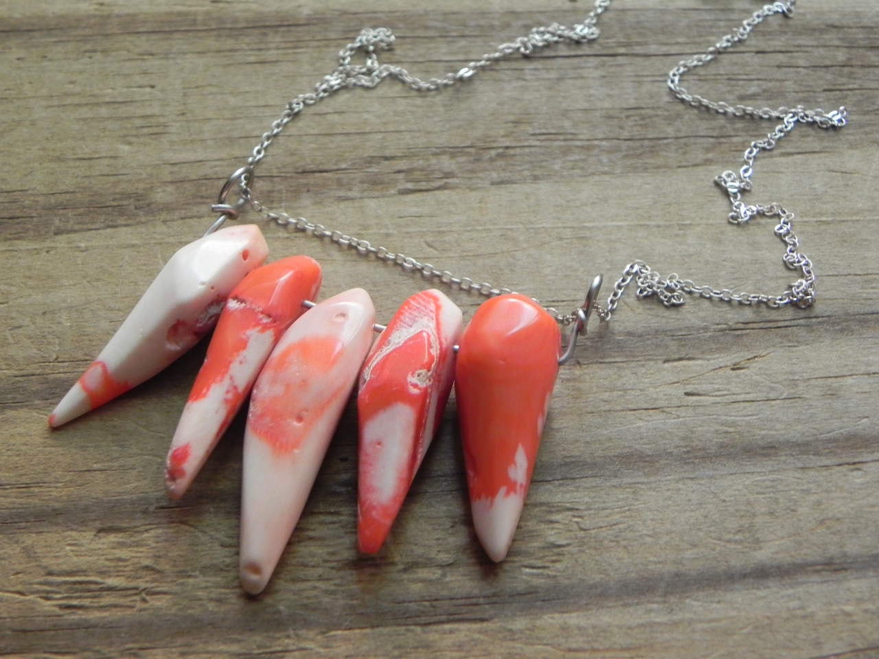 coral necklace, modern coral necklace, Bauhaus coral necklace, everyday coral necklace, eclectic coral statement necklace