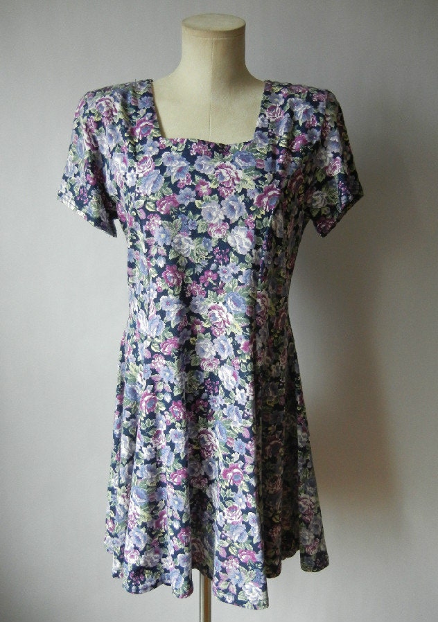 Vintage Floral Dress, Size Small-Medium, Purple, Grunge, Whimsical, 90's, Tumblr