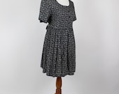 Vintage 1990's  SOSTANZA Dress - Black Babydoll Dress w/ Grey Floral Pattern Dress - Medium.