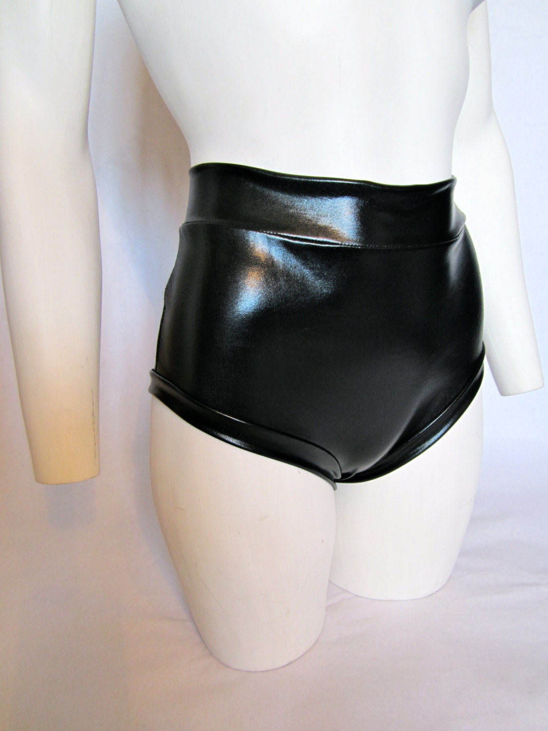 High waist wetlook panties (colour choice)