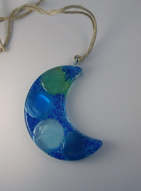 Beads and Bubbles Blue Moon Sun Catcher