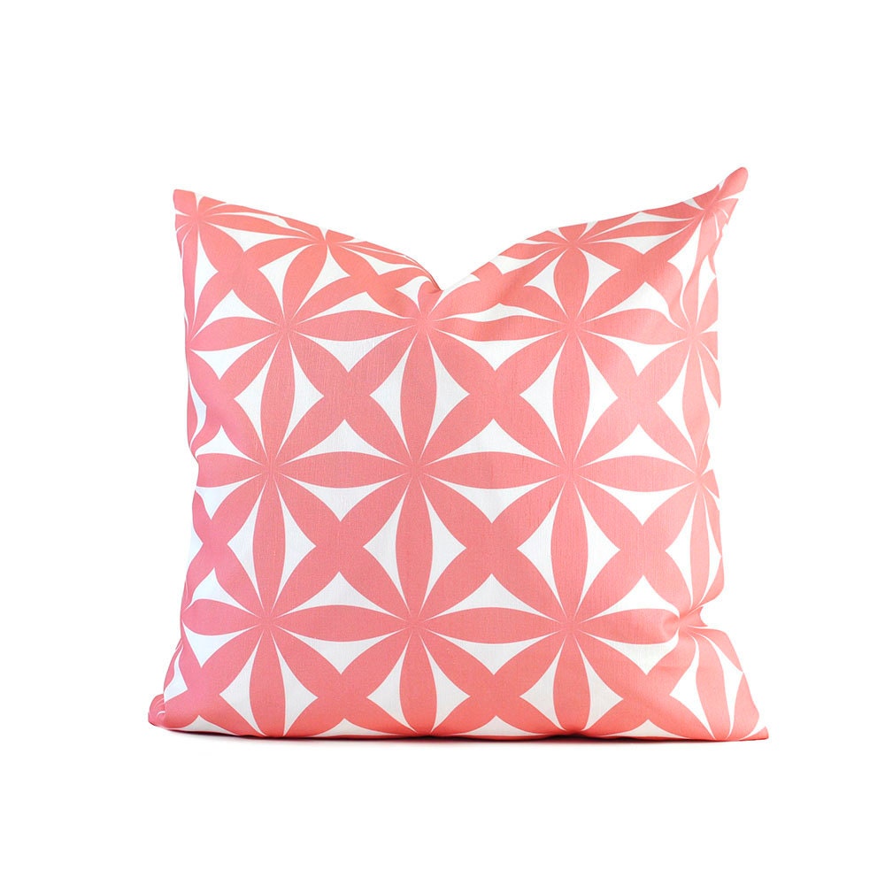 Cotton Pillow Cover - Petals Pattern - Salmon, 18" x 18" Tiles, Also comes in other colors... Flowers, Geometric, Organic, Pink, Spring