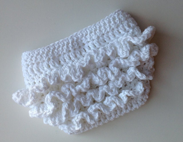 Crochet Pattern for Ruffle Bum Baby Diaper Cover - 3 sizes, Newborn Baby to 12 months - Welcome to sell finished items