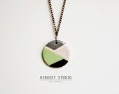 Ceramic necklace green and black, pendant inspired by Scandinavian design completely handmade. Viruset Studio