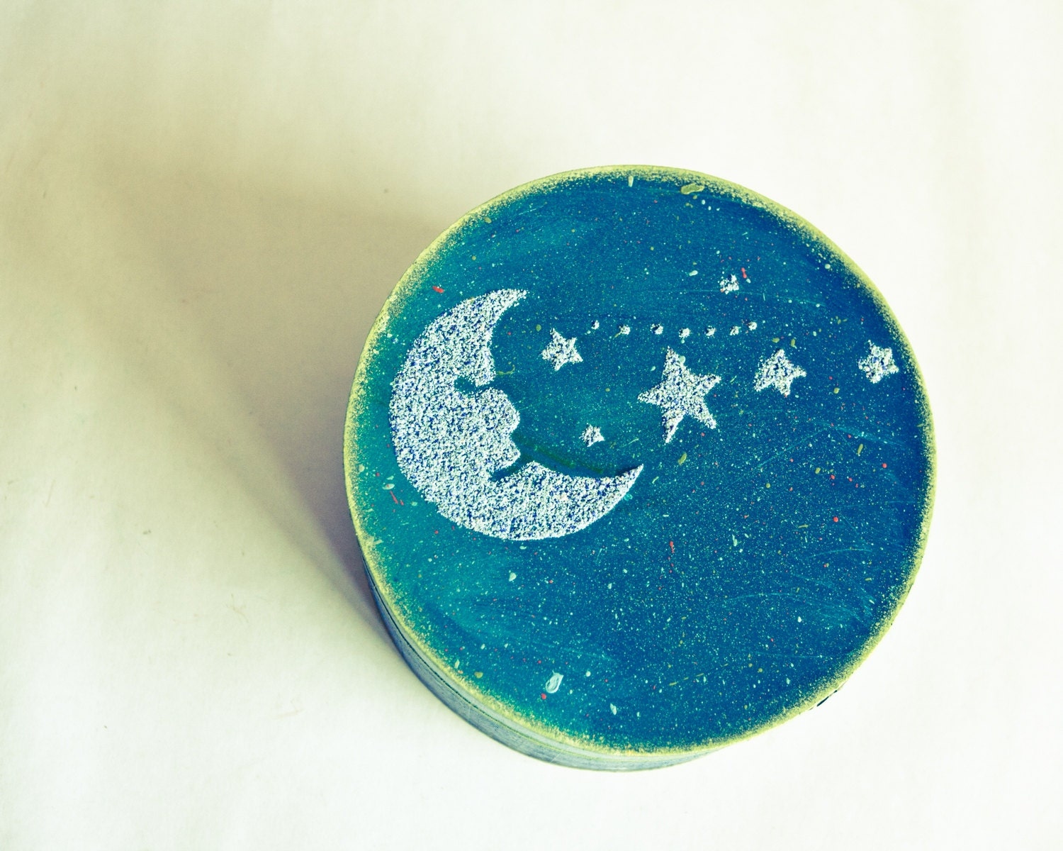 Good Night Moon - Fluorescent Celestial Sky Circle Jewelry box, Constellation, Stars in the sky Wood Treasury Box,  Glow in the dark ohtteam