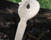 Antique Figural 1800's Ox Bone Crochet Hook - Chicken, Rooster