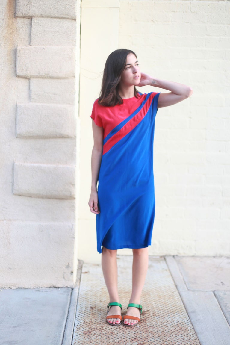red blue mod silk shift dress