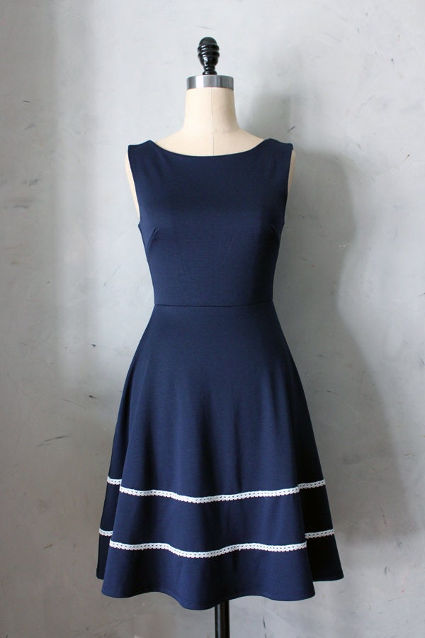 COQUETTE in NAVY - Navy blue dress with pockets // flared circle skirt // ivory crochet // bridesmaid dress // vintage inspired