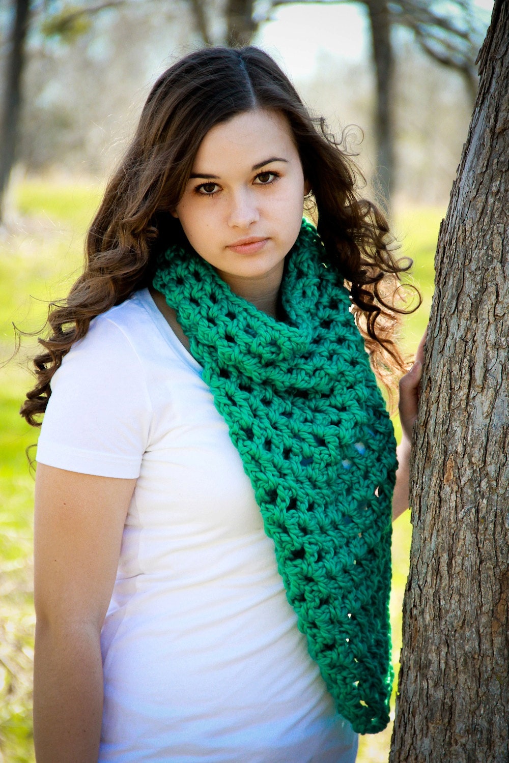 Triangle Scarf, Crochet Cowl, Womens Accessories, Infinity Scarf, Neck Warmer
