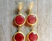 valentine love everyday jewelry long  DUAL cherry wine red  pomegranate drop jade stones gemstone earrings textured matte golden Israel
