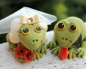 Frog cute wedding cake topper, with base and banner, tiger lily bouquet, burnt orange wedding
