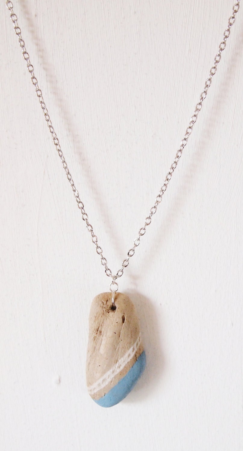 Ocean Blue Driftwood Necklace - Gray and White Geometric necklace