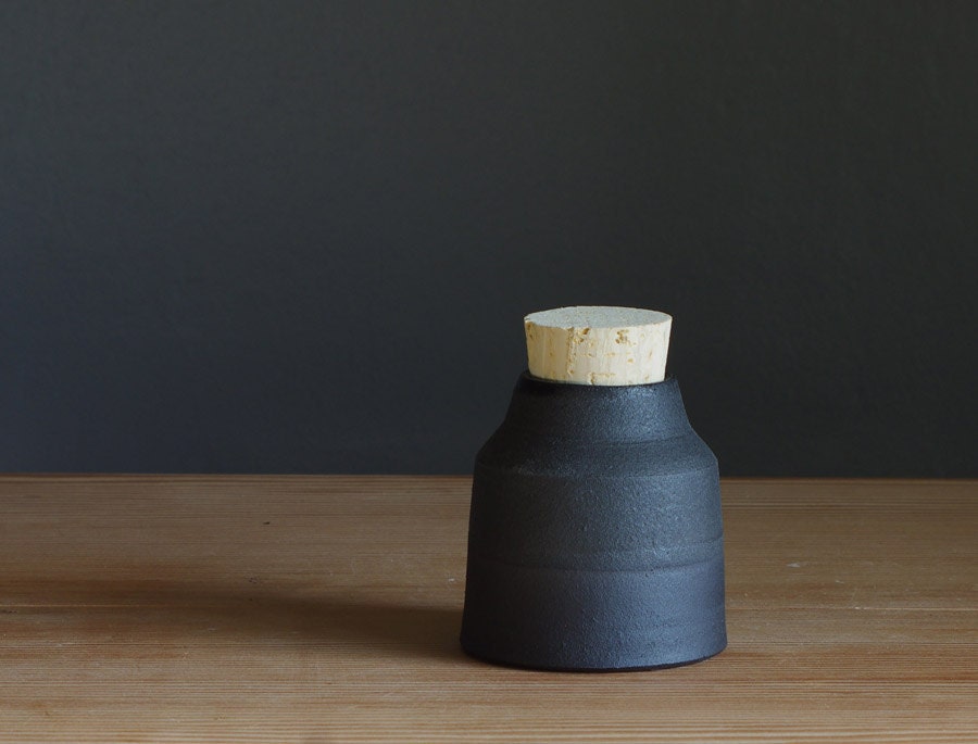 MTO black matte bottle . black stoneware pottery ceramic modern minimal simple