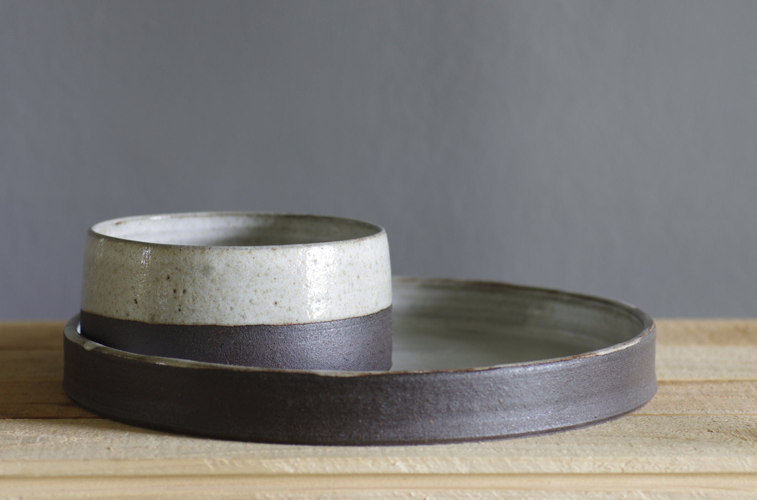 brown tray and bowl set . brown stoneware with white glaze . minimal modern rustic pottery