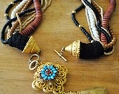 RUNWAY BEADED NECKLACE