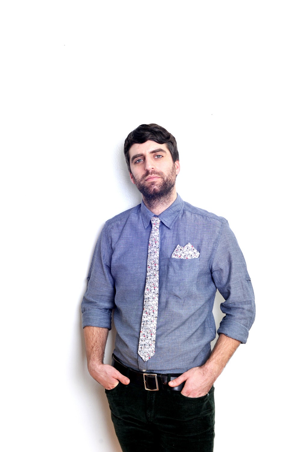 Grey floral cotton tie
