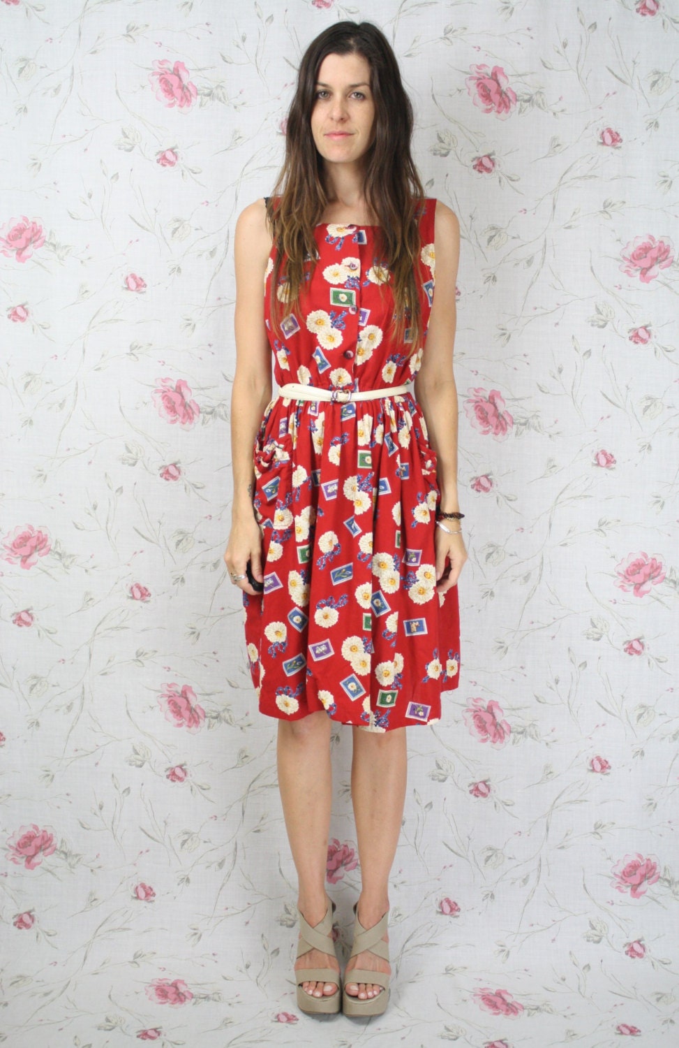 Vintage cotton summer dress - red daisy patchwork button front skirt w/ pockets 80s M
