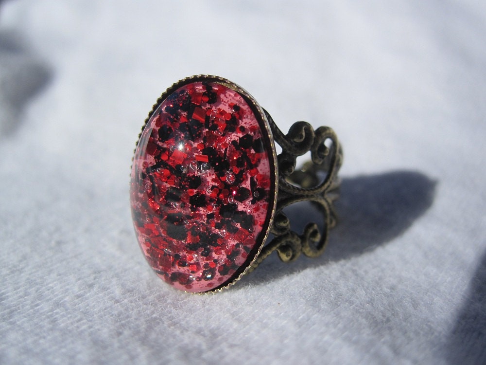 Oval Nail Polish Ring - Hot Pink With Black And Red Hexes And Square Glitter Sparkles On A Filigree Scrollwork Ring, Valentine's Day