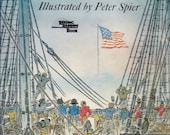 vintage kids patriotic American book The Star Spangled Banner, Peter Spier illustrations, United States national anthem, Americana
