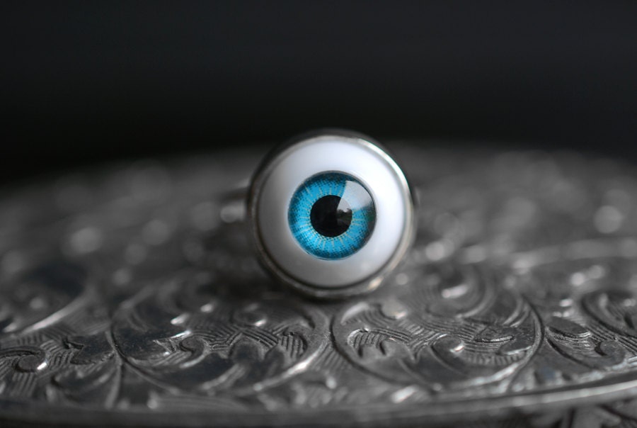 Eyeball adjustable ring - blue eye - gothic jewelry