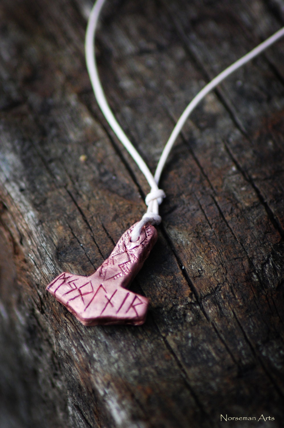 Mjölnir Thor's hammer Pendant.