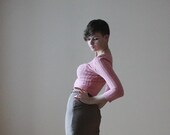 Pink cropped sweater top