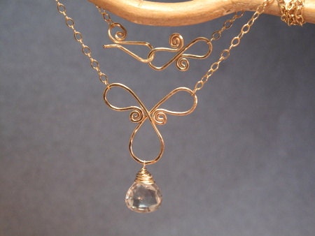 Necklace 241 Hammered loop scroll with green amethyst
