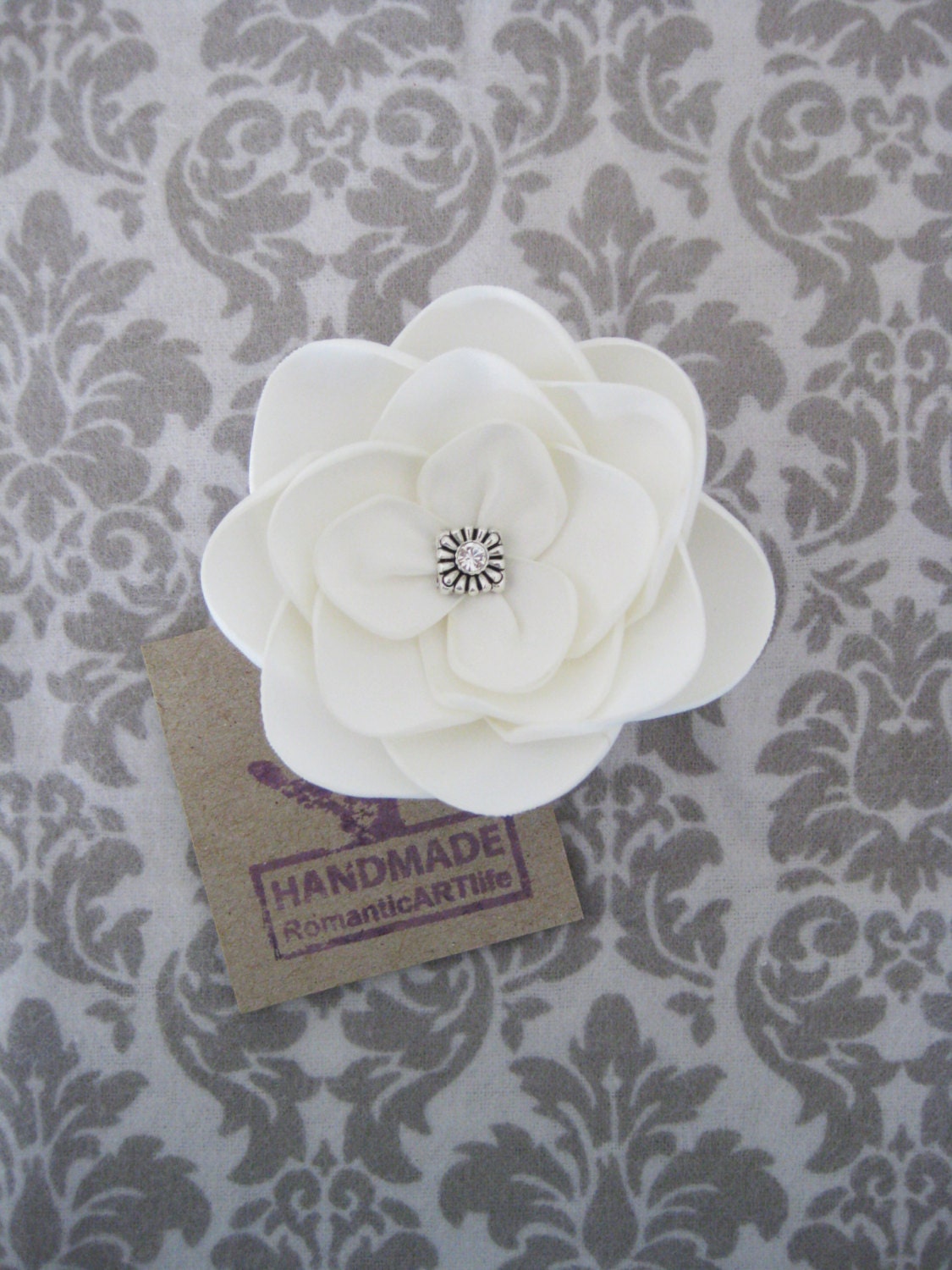Bridal Hair Piece. Bridal Flower Clip. White Off-white Ivory Fabric Flower Hair Clip. Bridal Hair Accessory.