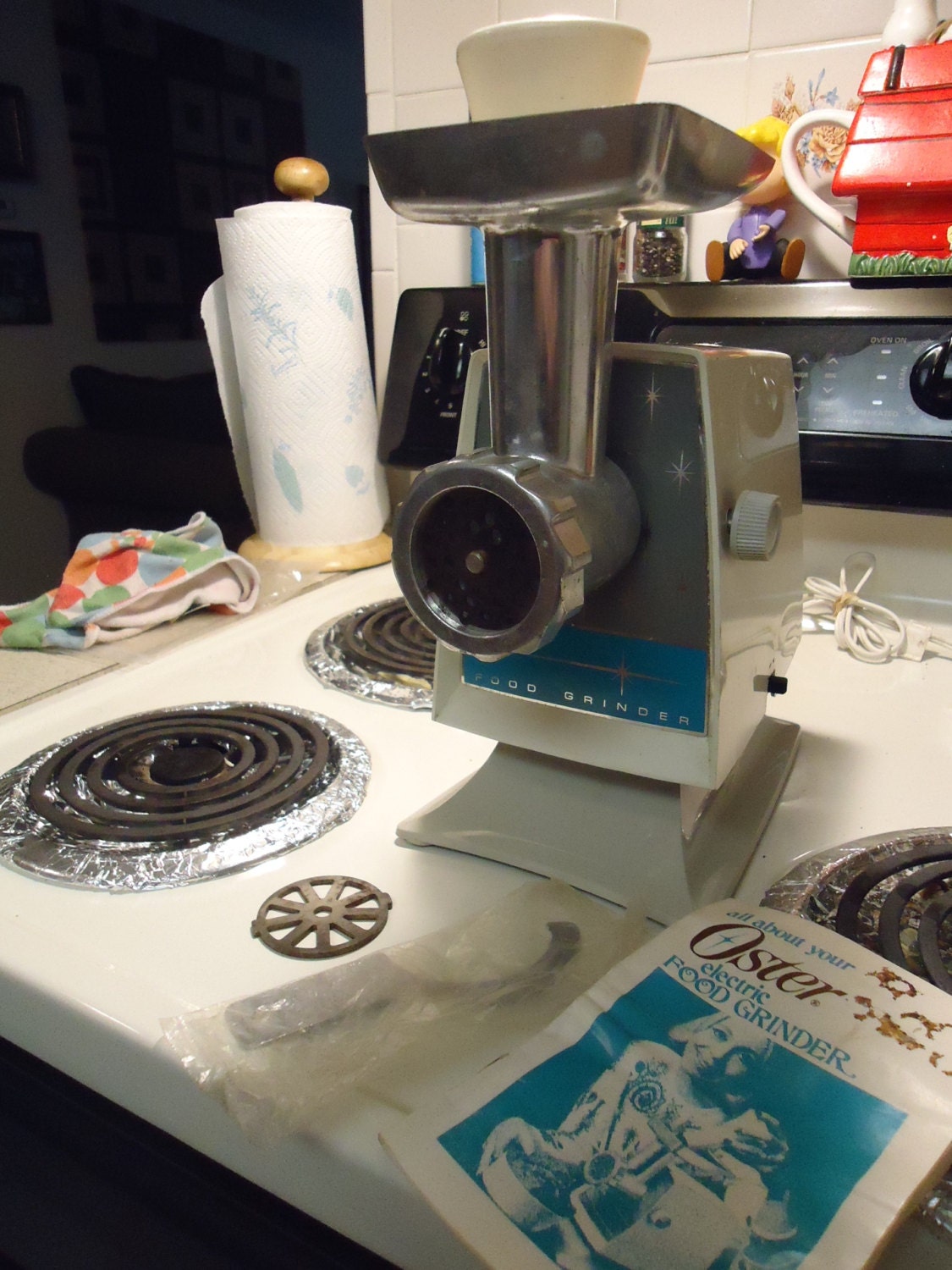 Oster Food Grinder Atomic Design Turquoise White and Metal 1975 in Working Condition