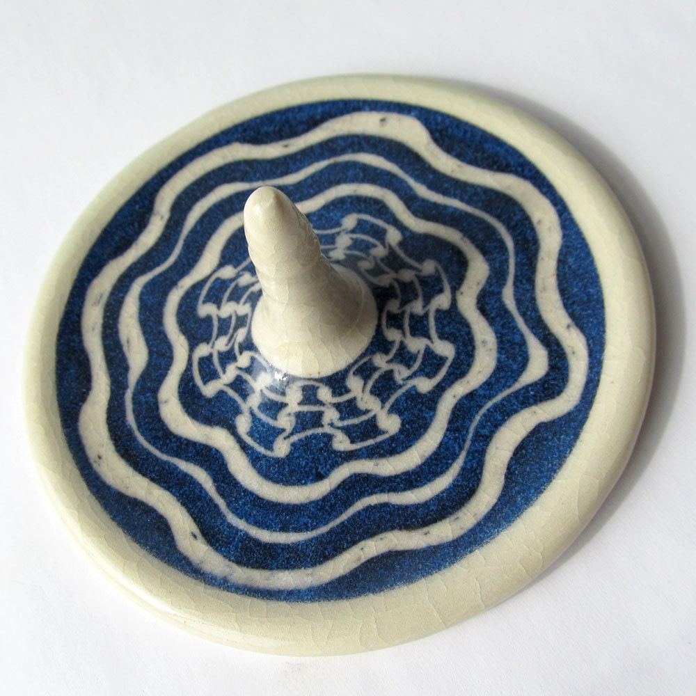 Ceramic Ring Holder with Swirls in Blue Speckled Haze