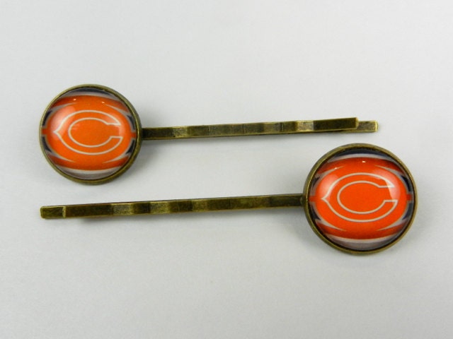 Chicago Bears Logo Glass Bobby Pin, Trading Card Images