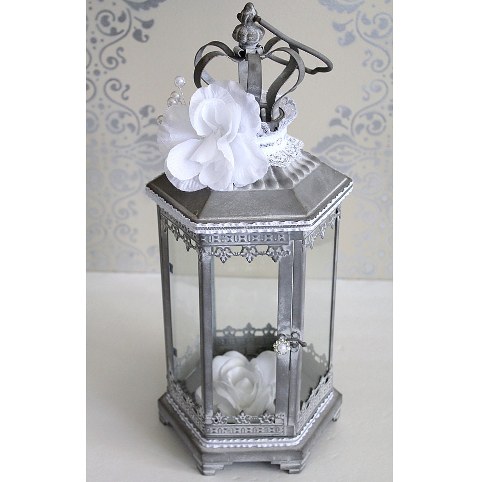 Wedding Lantern Centerpiece Vintage White & Gray. Wedding Decor. Wedding Table Centerpieces. Centerpiece Ideas
