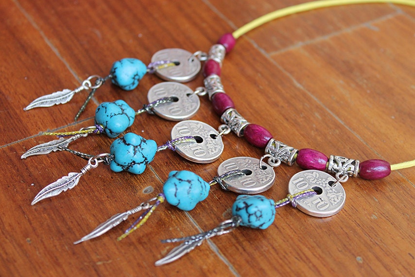 Ethnic turquoise and coins necklace with metallic feathers