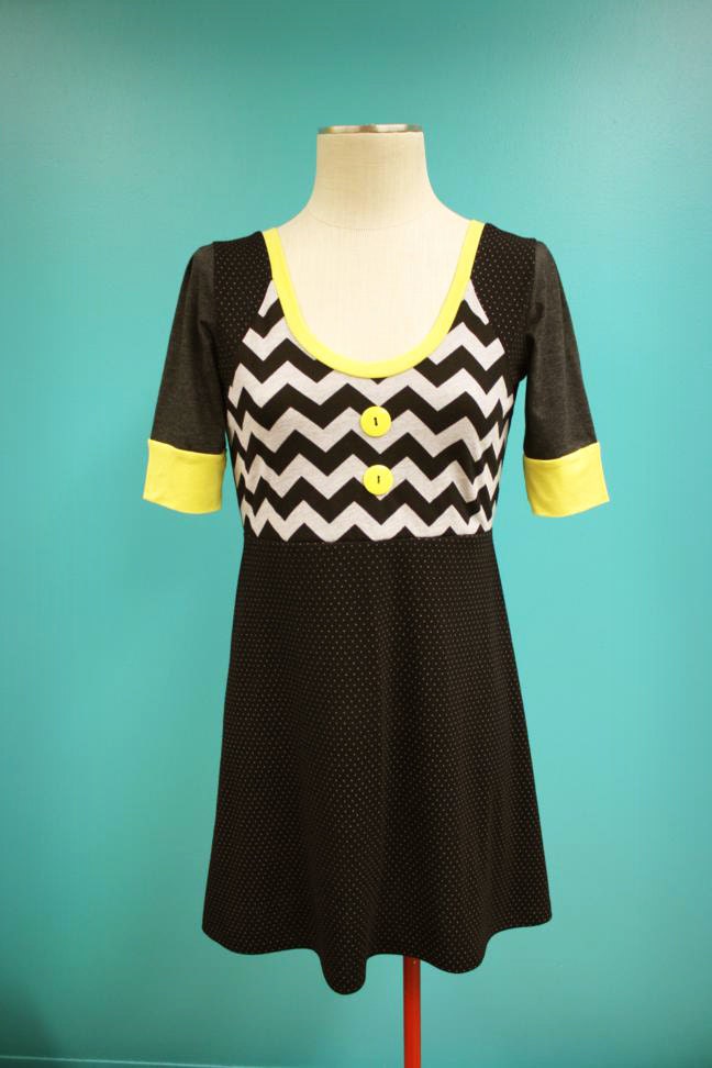 Charcoal Light Gray Chevron Stripe Yellow Open Back Dress - Size Small.