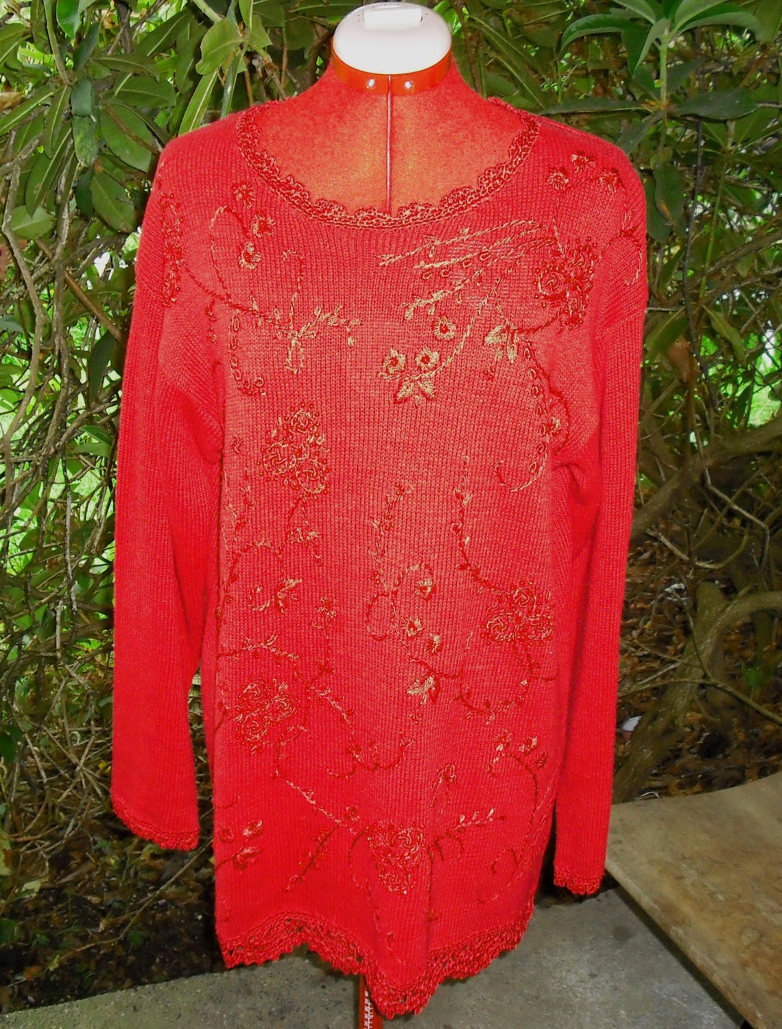Womens Large Red Beaded Embroidered Pullover Sweater Crocheted Edge Worthington Ramie Cotton Fashion Design Dressy Upcycle Recycle