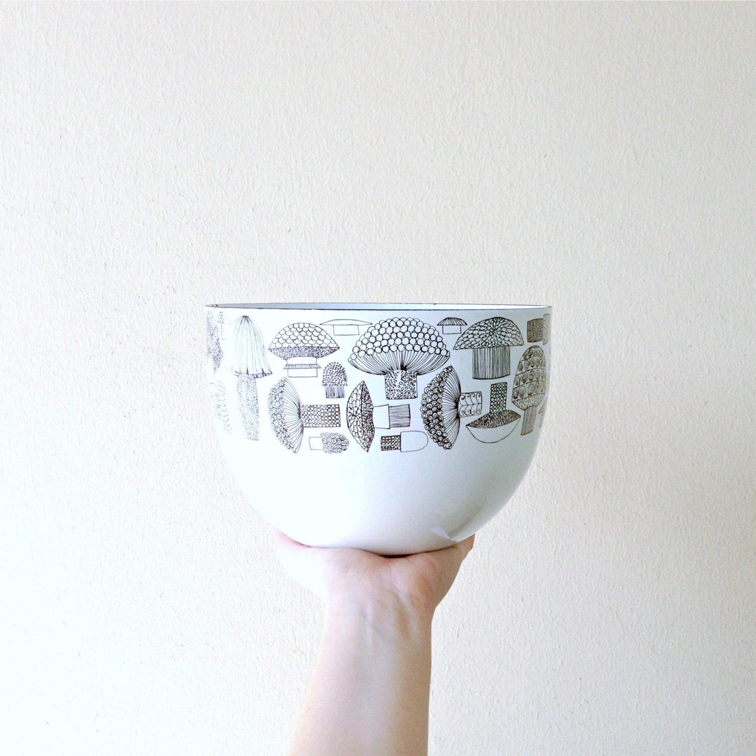 Vintage Kaj Franck Finel Mushroom Bowl - Arabia of Finland, Scandinavian