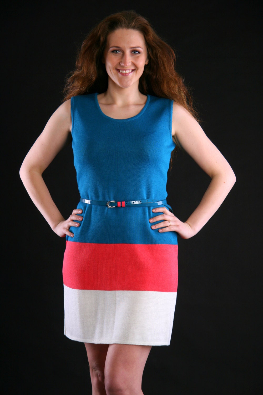 Striped knit fine texture summer dress. Sleeveless bondi blue white american rose color knit elegant dress with belt.  Size 4 - 6