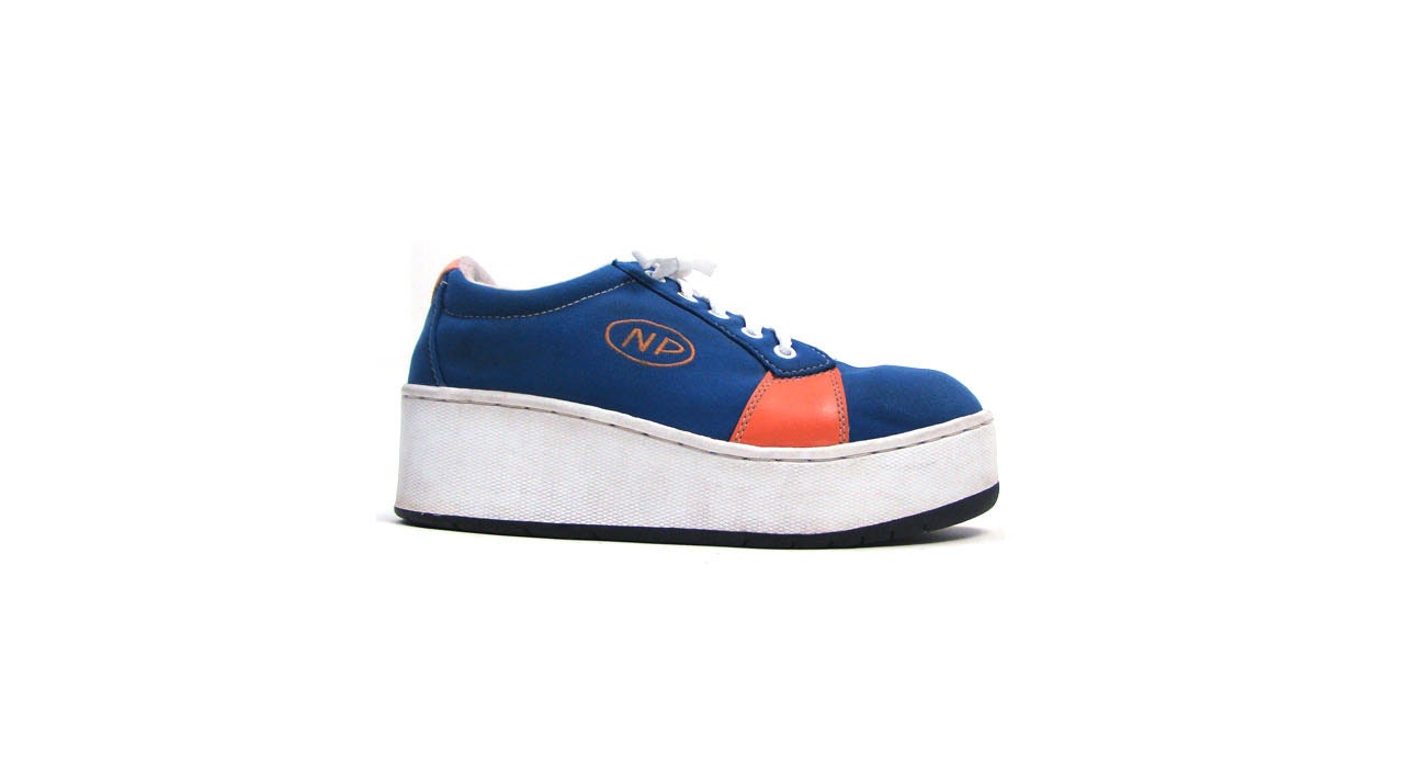 Vintage 90s Blue Canvas PLATFORM Sneakers Size 8