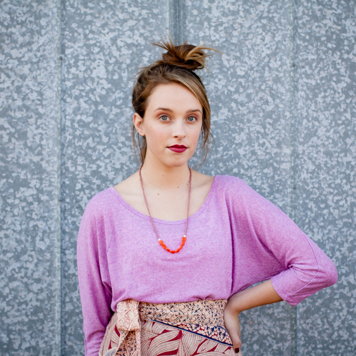 smågodis collection: hjortron (on mauve) - a vintage glass beaded necklace by budpnq