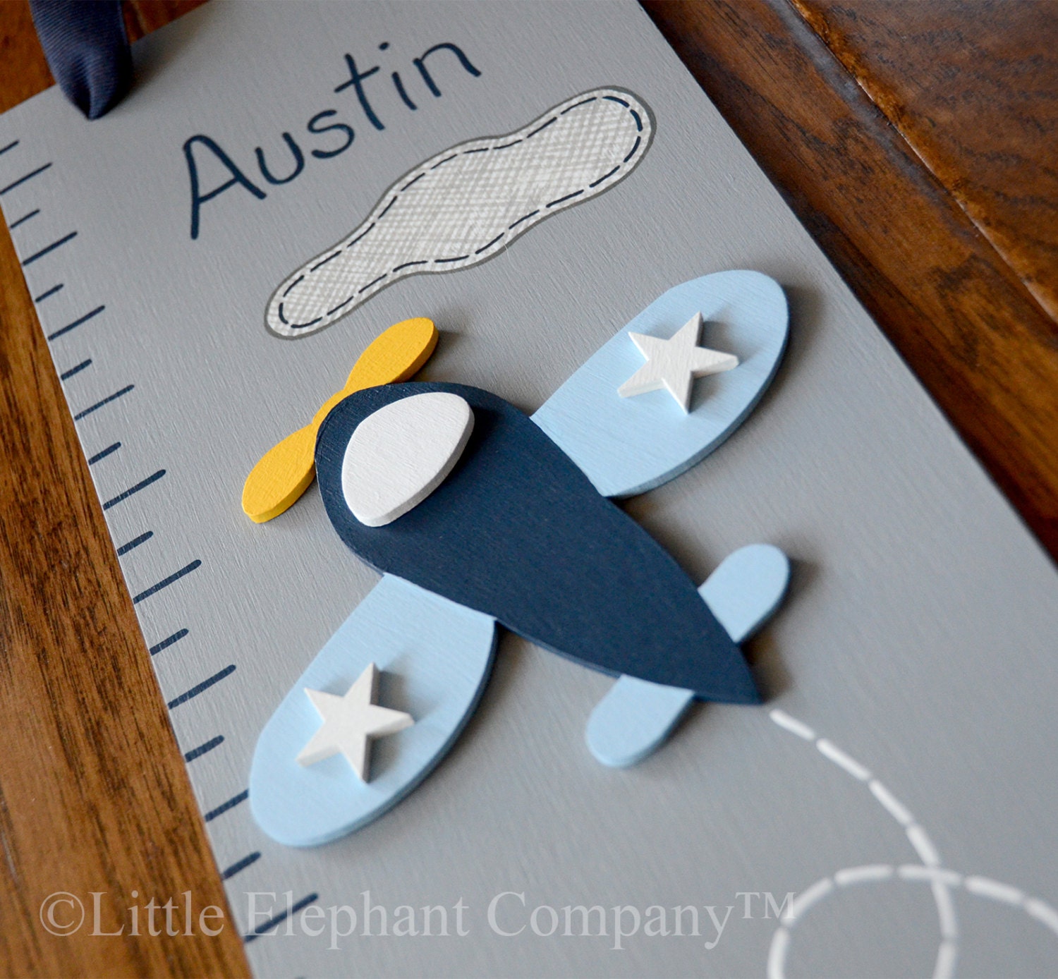 Vintage Airplane Wooden Growth Chart, handpainted, FREE nail cover and personalization - LittleElephantCo