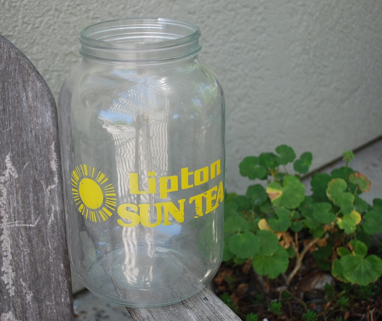 Vintage Lipton Sun Tea Jar by vintagebitsandpieces on Etsy