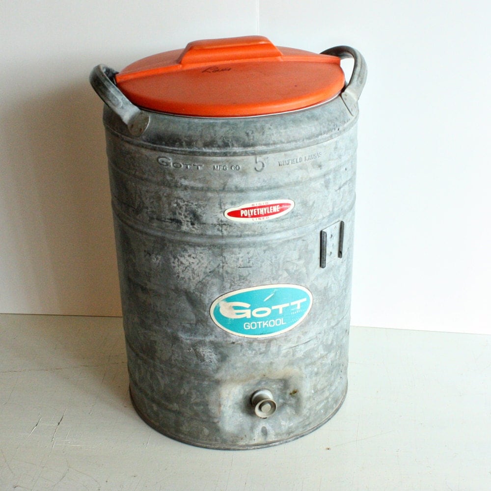 Vintage water cooler water jug Gott GotKool by OldCottonwood