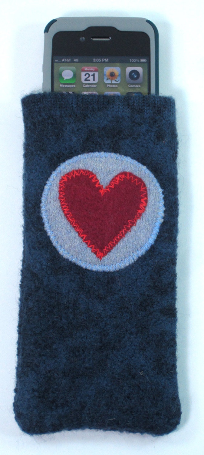 blue iphone cozy, iphone case with applique heart in a circle - recycled sweater, felted wool, eco friendly, one of a kind - wantknot